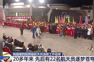 ?恩比德40+14+6 马克西29+5+8 怀特24+8+9 76人不敌公牛